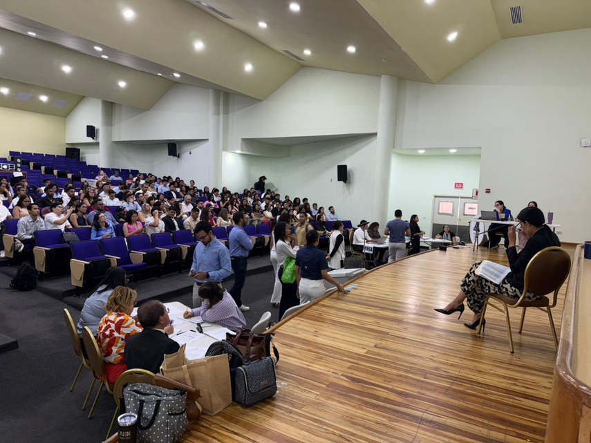 Minsa y CSS asignan 396 plazas