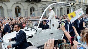 Papa pide perdón a valdenses por inhumanas persecuciones del pasado Papa pide perdón a valdenses por inhumanas persecuciones del pasado