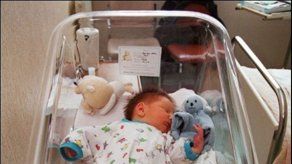 Médicos mantuvieron viva a madre para salvar bebé