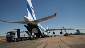 El satélite español Amazonas 5 llega a Baikonur y será lanzado en septiembre