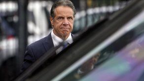 El gobernador Andrew Cuomo presentó su dimisión al cargo ante las acusaciones de acoso sexual.