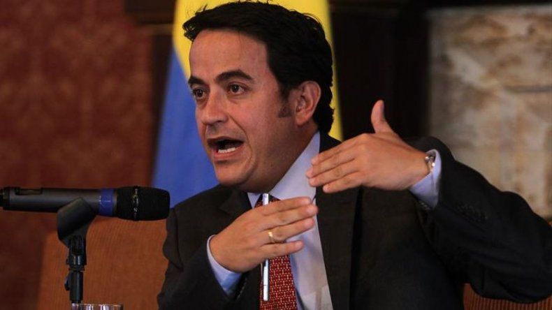 Venezolanos solo podrán entrar a Colombia con tarjeta migratoria o pasaporte