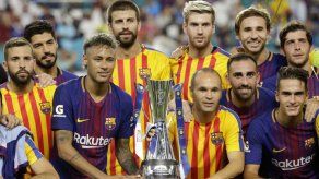 Neymar aterriza en Barcelona todavía en silencio sobre su futuro