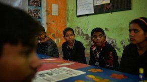 De niños de la calle a reporteros en Nueva Delhi