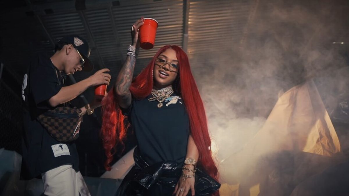 Anyuri enciende las redes sociales con su explosivo tema musical