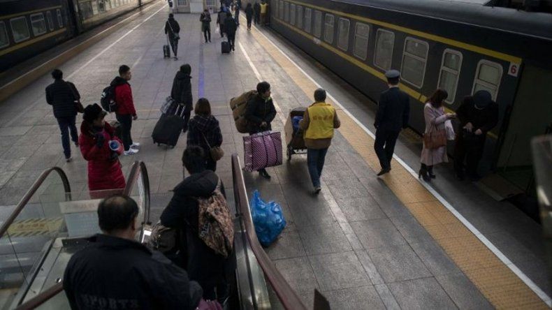 Los trenes repletos de viajeros en China para el Año Nuevo lunar