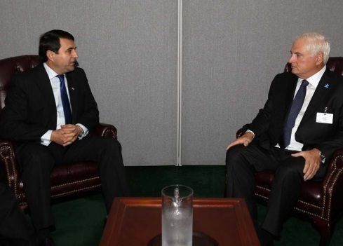 Martinelli se reúne con presidente de Paraguay y empresarios