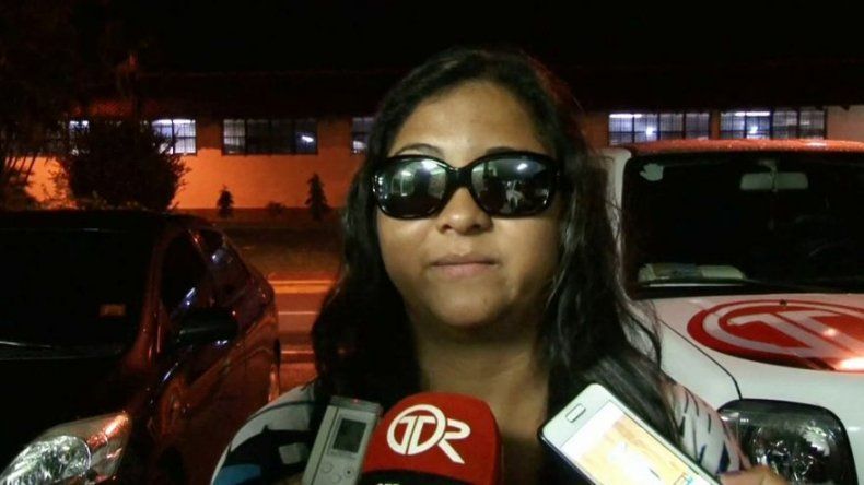 Delincuentes golpean y roban a una periodista en Santiago