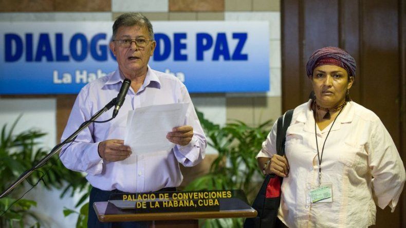 FARC exige suspender proyectos hidroeléctricos y concesiones mineras en Colombia