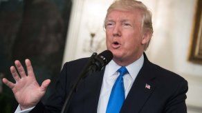 Trump acusa a los demócratas de jugar la Carta Racial tras tuits xenófobos