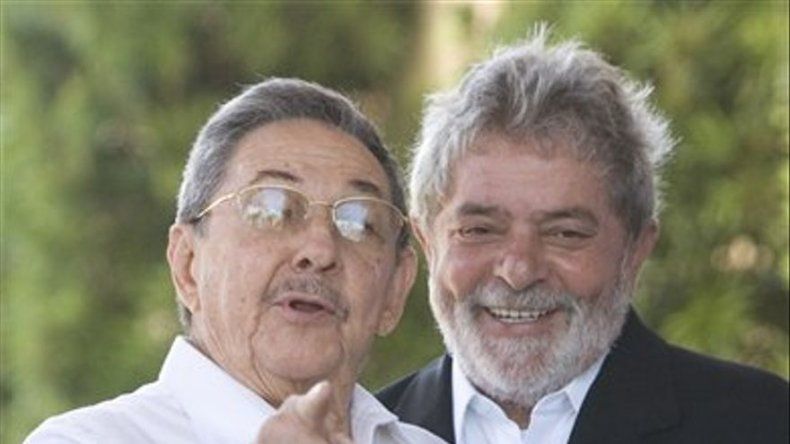 Cuba y México liman asperezas en cumbre de Brasil