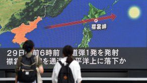 Corea del Norte confirma el lanzamiento del misil que el martes sobrevoló Japón