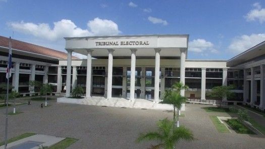 TE sanciona a 259 candidatos por no rendir informe de donaciones