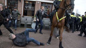 Grupos antiislámicos manifiestan en Europa