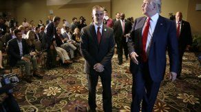 Renuncia reportera que denunció maltrato en mitin de Trump