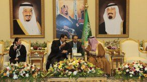 El presidente Nicolás Maduro visita Arabia Saudí