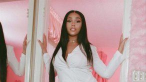 Jordyn Woods presenta una colección de ropa para la marca Boohoo