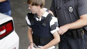 Fijan fecha para el juicio del sospechoso de masacre de Charleston
