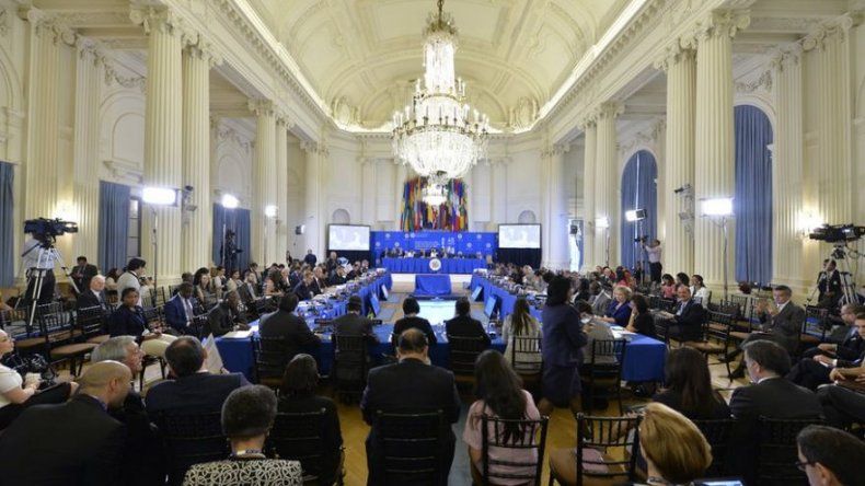 OEA se reúne para discutir Venezuela, pero debe superar divisiones