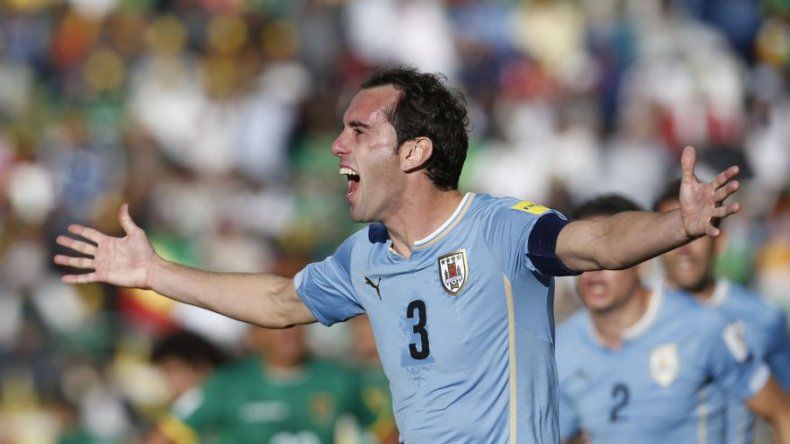 Mundial: Uruguay gana 2-0 a Bolivia