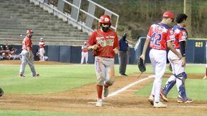 Chiriquí le ganó a Metro y empata la serie semifinal en el Béisbol Juvenil 2022