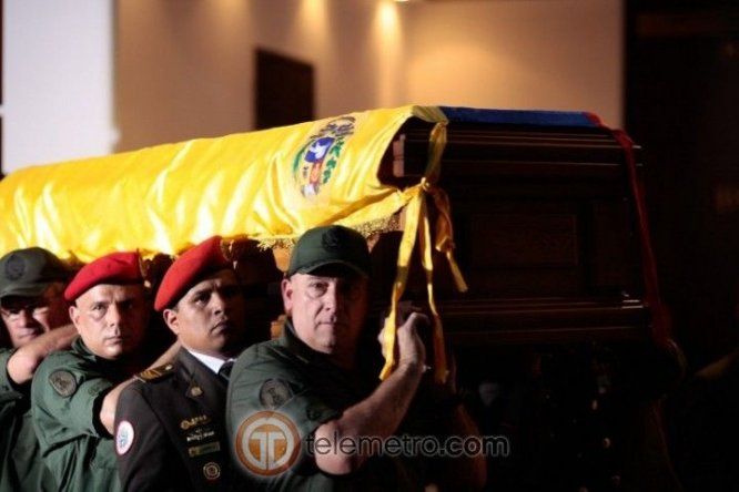 Capilla ardiente de restos de Chávez