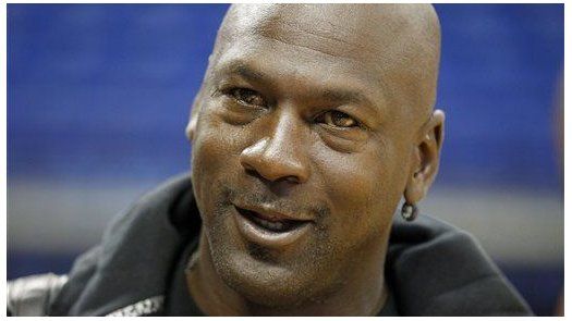Michael Jordan pide se desestime demanda por paternidad