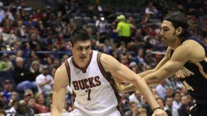 Ilyasova estableció marca individual en triunfo importante de Bucks
