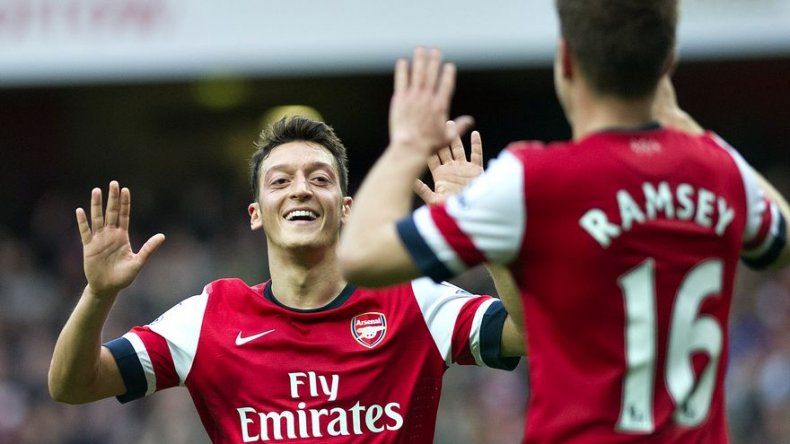 Arsenal sigue imparable en la Premier