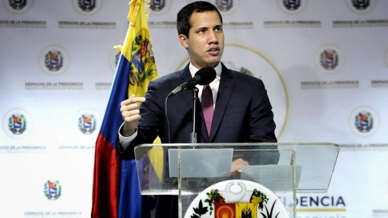 Parlamento venezolano ratifica a Guaidó como presidente encargado hasta que cese usurpación
