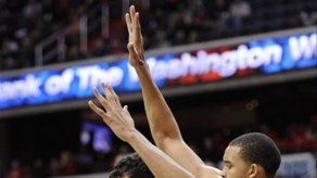 Exesposo de Kardashian es abucheado en juego Nets-Wizards