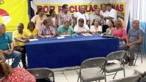 Docentes mantienen llamado a paro para este lunes