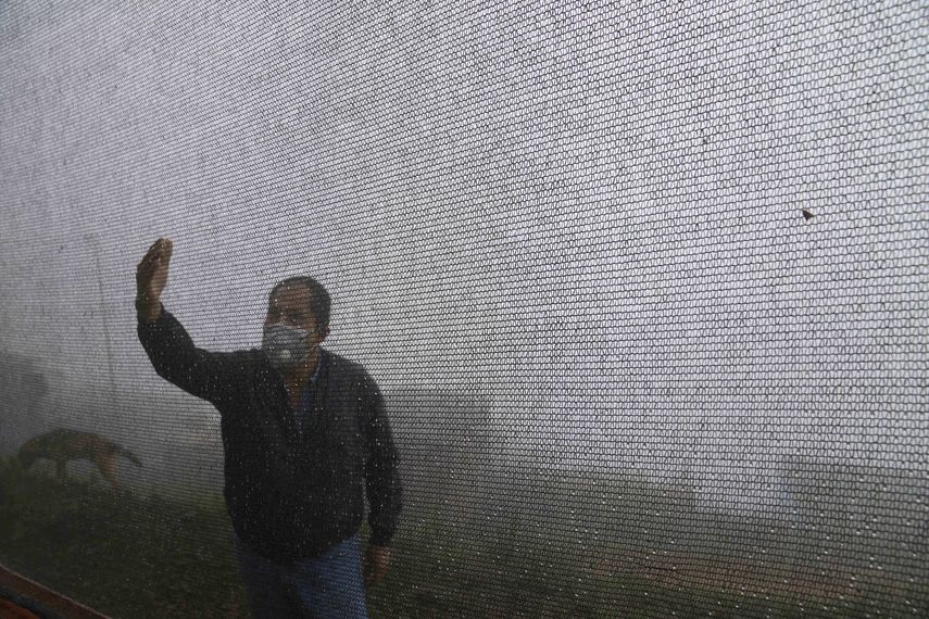 Niebla, bendición y maldición para miles sin agua en Lima