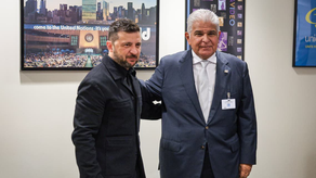 El presidente de Panamá, José Raúl Mulino, y su homólogo de Ucrania, Volodymyr Zelenskyy.