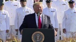 Trump promete intensificar combates contra los talibanes