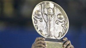 Pandilla juvenil asaltó a Pelé