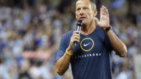Fiscales EEUU cierran investigación de dopaje contra Armstrong