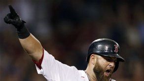 Napoli pega dos cuadrangulares contra Yanquis