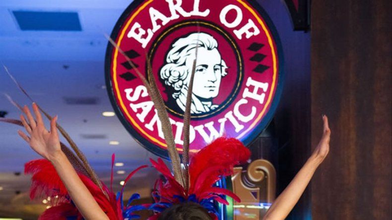 Grabación especial en traje de fantasía del Miss Universo