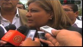 Alma Cortés presenta denuncia contra Balbina Herrera