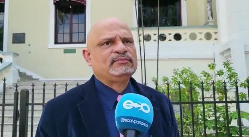 El abogado Ernesto Cedeño.