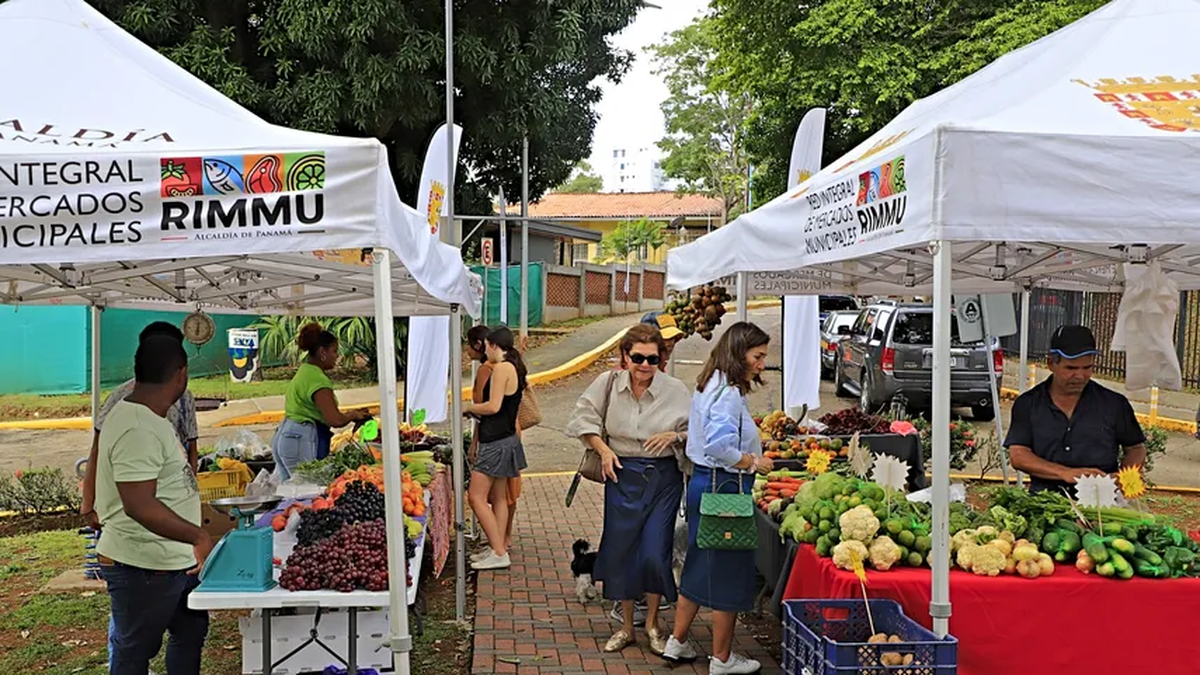 ferias americanas Muñiz,Bella vista,San Miguel