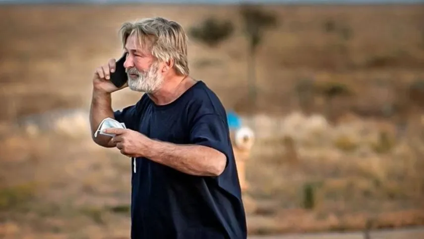 Día que Alec Baldwin disparó el arma que acabó con la vida de&nbsp; la directora de fotografía Halyna Hutchins﻿.