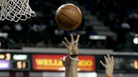 García luce en triunfo inesperado de Kings sobre Lakers