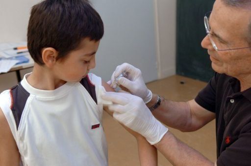 Suben a 23 muertos y a 284 los afectados por brote de meningitis