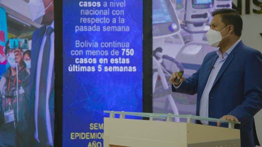 El ministro de Salud de Bolivia, Jeyson Auza.