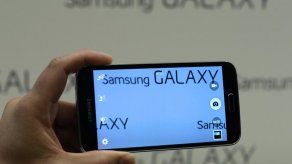 Revelan fallas en seguridad en teléfono de Samsung