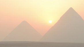 Descubierta una cavidad del tamaño de un avión en la pirámide de Keops