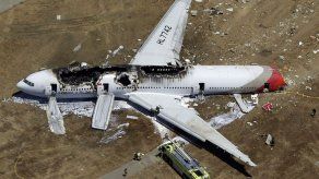 Investigan accidente aéreo de San Francisco