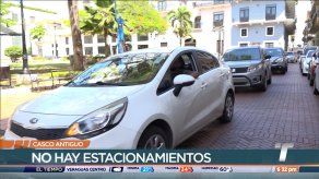 Visitantes y comerciantes afectados por falta de estacionamientos en el Casco Antiguo